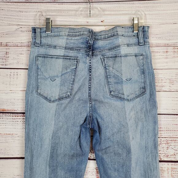 Hudson Barbara High Waist Distressed Crop Jeans Busted Knee Size 31 - Picture 6 of 12